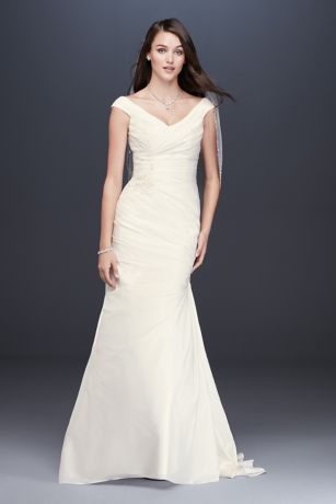 Taffeta Mermaid Trumpet V-Neck Dress